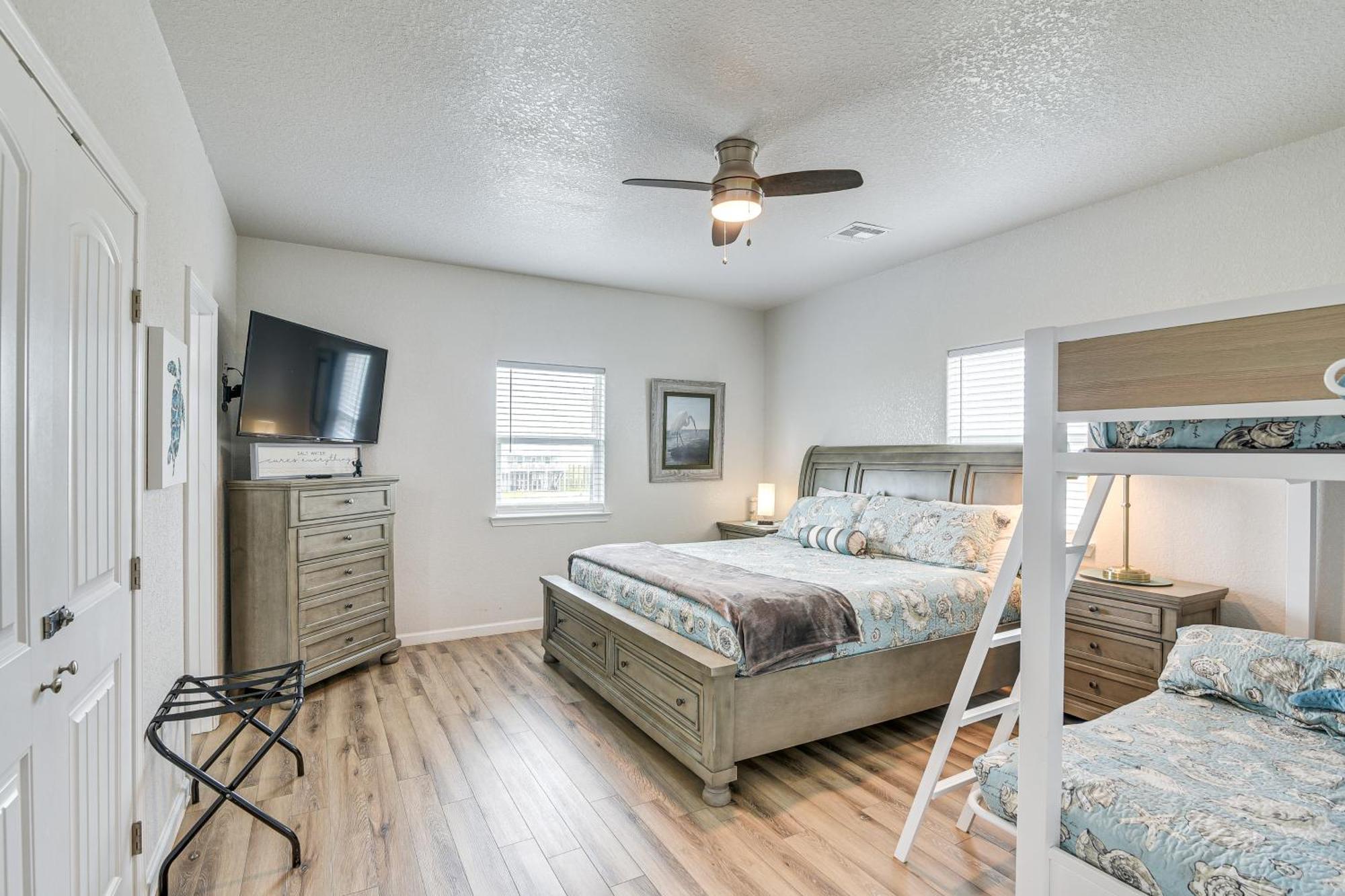 Beachfront Texas Retreat - 2 Decks, Patio And Views! Surfside Beach Exterior foto