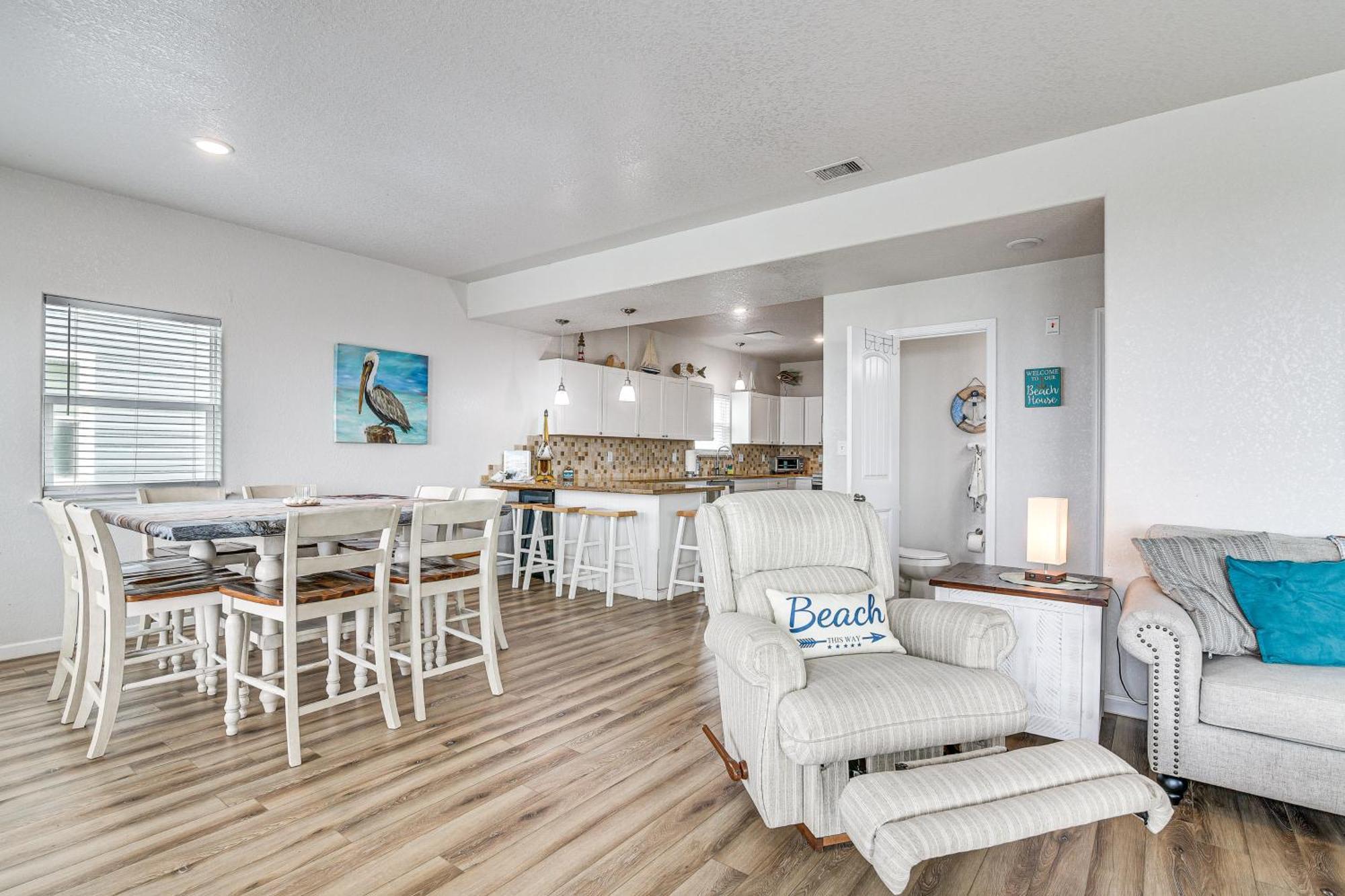 Beachfront Texas Retreat - 2 Decks, Patio And Views! Surfside Beach Exterior foto