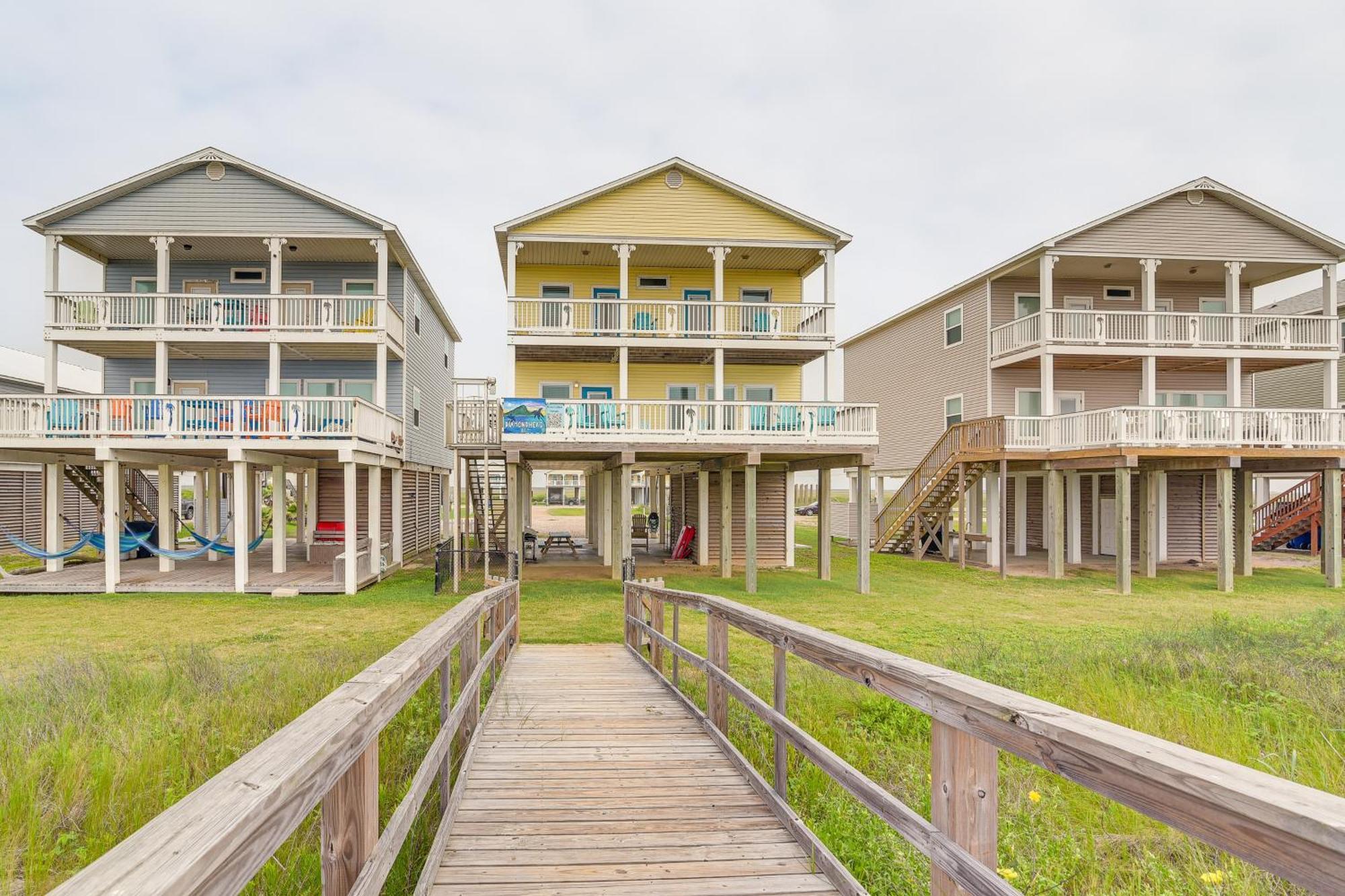 Beachfront Texas Retreat - 2 Decks, Patio And Views! Surfside Beach Exterior foto
